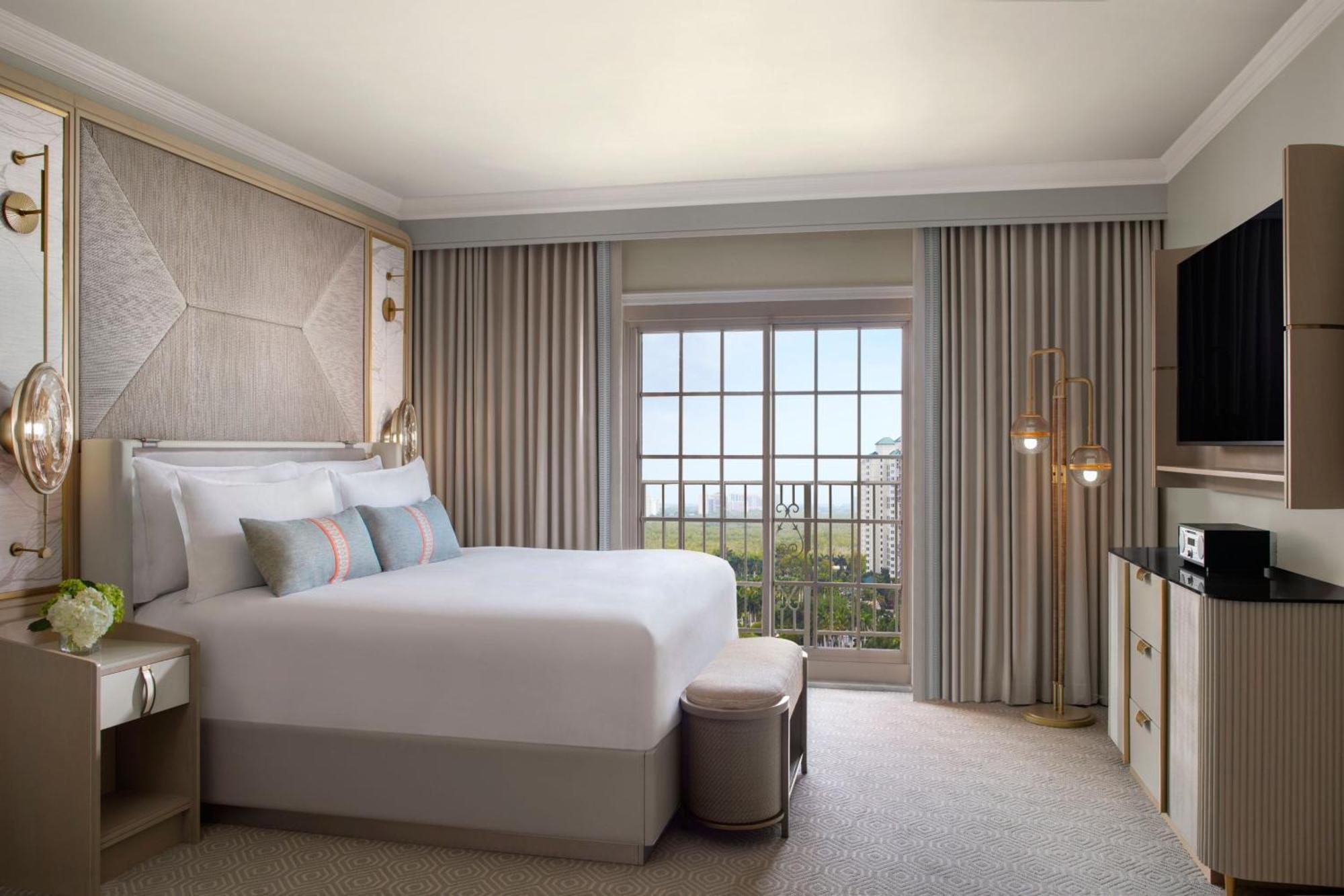 The Ritz-carlton, Naples 5*